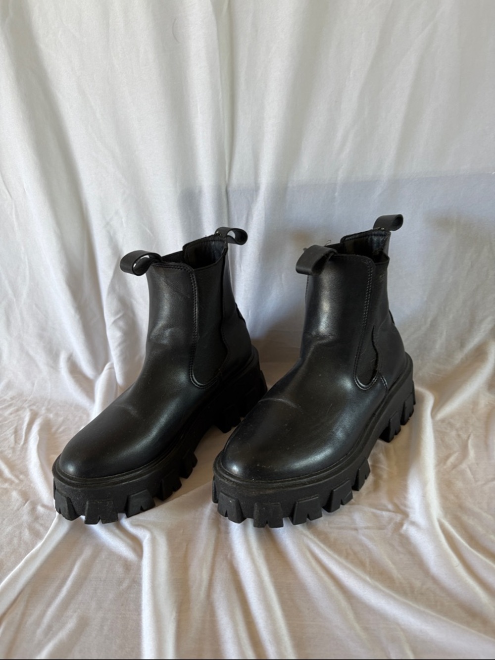 Chunky Black Chelsea Lug Sole Boots